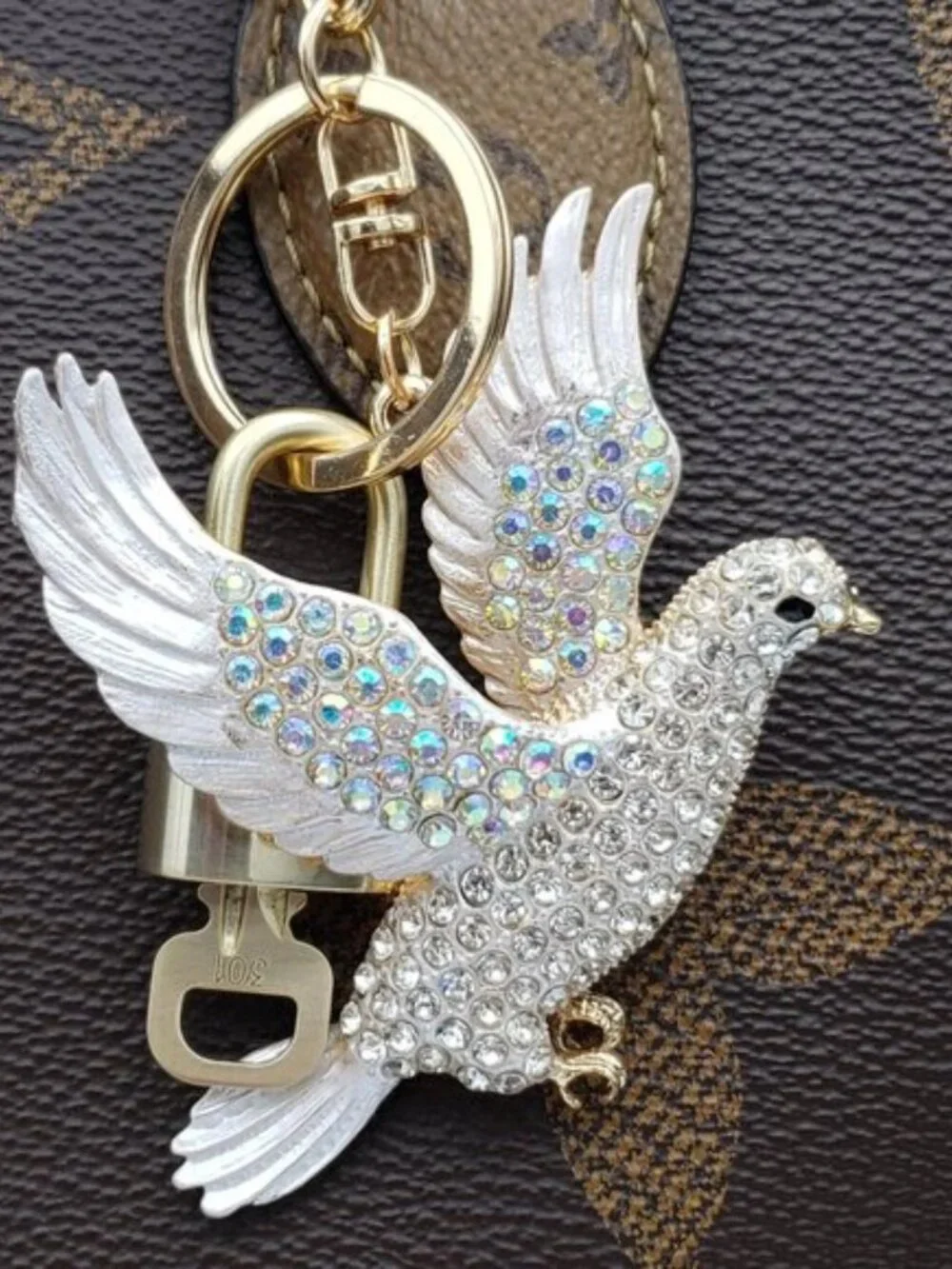 LV Gold Padlock & Key 🔒 Authentic Louis Vuitton Bag Unbranded Dove Charm